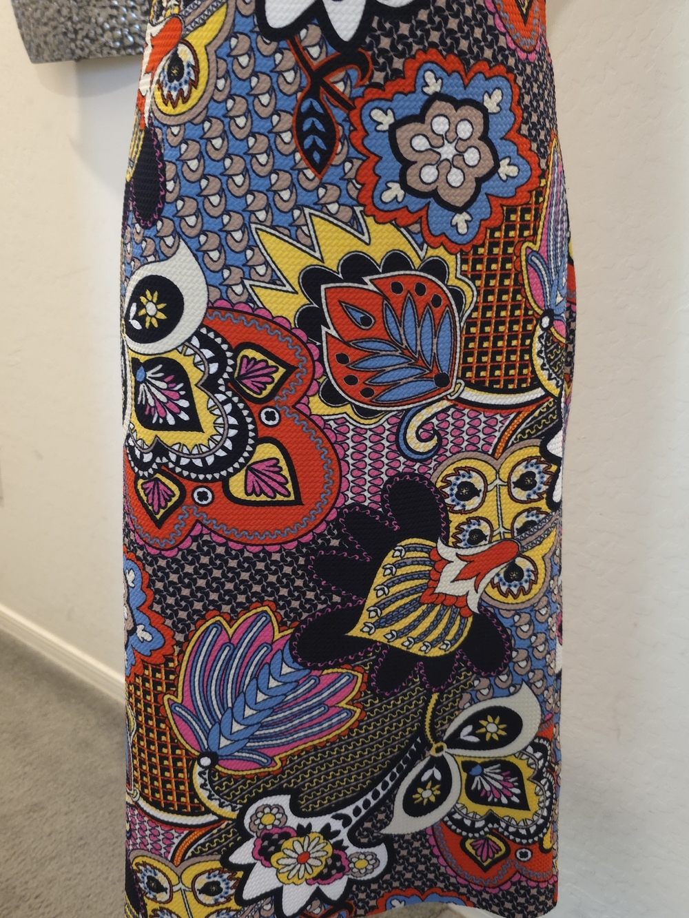 ECI New York Multi Floral Stretch Pencil Straight Skirt Size Small